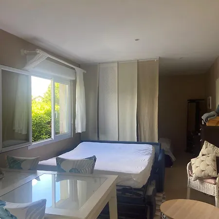 Hébergement de vacances L Atelier Demoiselle *