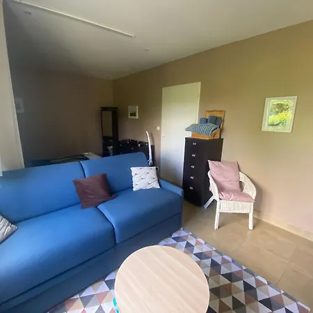 Holiday home L Atelier Demoiselle
