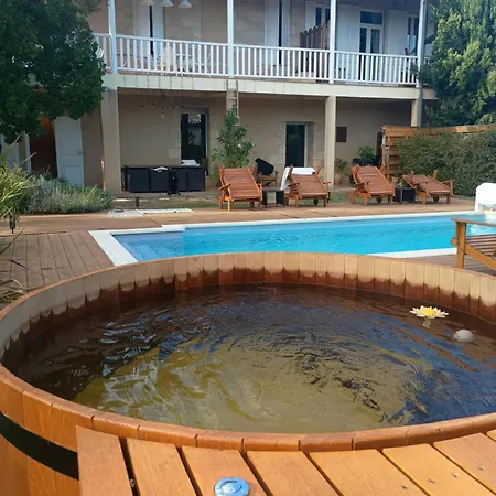 L Atelier Demoiselle